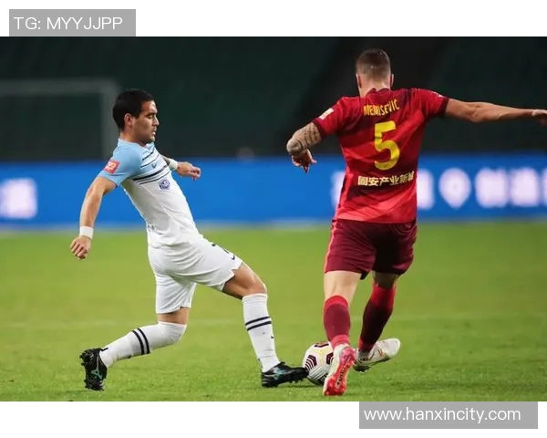 多纳引领足球新潮流 持续打破记录成就传奇之路