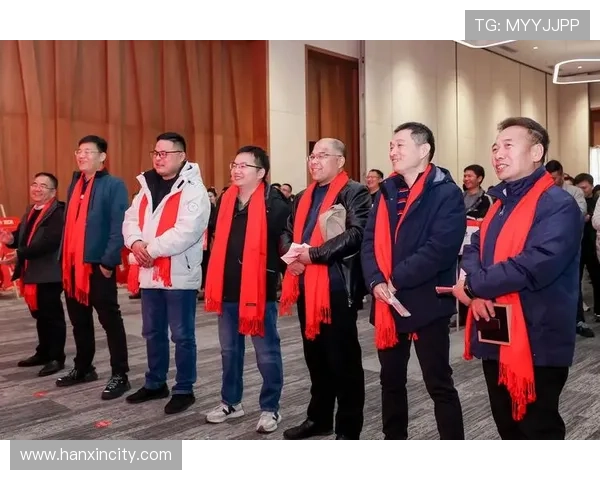北京足球队团队协作的成功之道与战术分析探讨